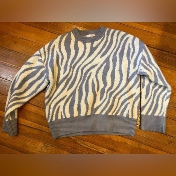 Women’s Papaya Lavender and White Zebra Print Crew Neck Sweater, Medium - Picture 1 of 7